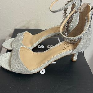 Jewel Badgley Mischka Glittering Silver Ankle Strap Heels